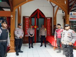 Polres Lamongan Laksanakan Pengamanan Ibadah Perayaan Natal 2025 di GKJW