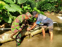 Babinsa Bendowulung Ajak Warga, Jaga Kebersihan Dan Kelestarian Sumber Mata Air