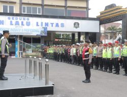 Polres Lamongan Gelar Apel Kesiapan Pengamanan Malam Pergantian Tahun Baru 2026