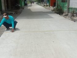 Kades Kemiri Tanggap Aspirasi Warga, Proyek Jalan Beton BKKD Rp 1 Miliar Dibenahi Cepat