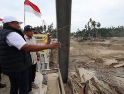 Mendagri Tito Tinjau Infrastruktur Jembatan Pascabencana di Bireuen