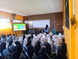 SPPG 2 Bulutengger melakukan Edukasi Gizi MBG, di SMPN 2 Sekaran Bersama Siswa dan Guru