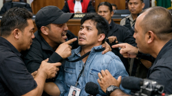 Wartawan Diintimidasi di Pengadilan Negeri Lamongan Saat Liput Sidang Tambang Ilegal, Picu Kecaman