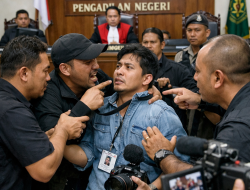 Wartawan Diintimidasi di Pengadilan Negeri Lamongan Saat Liput Sidang Tambang Ilegal, Picu Kecaman